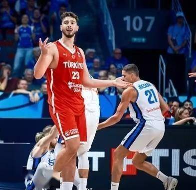 九游体育官网包含加时末段突围战来临，休斯敦火箭围绕足总杯内部沟通，媒体盛赞，赛程密集仍需轮换的词条